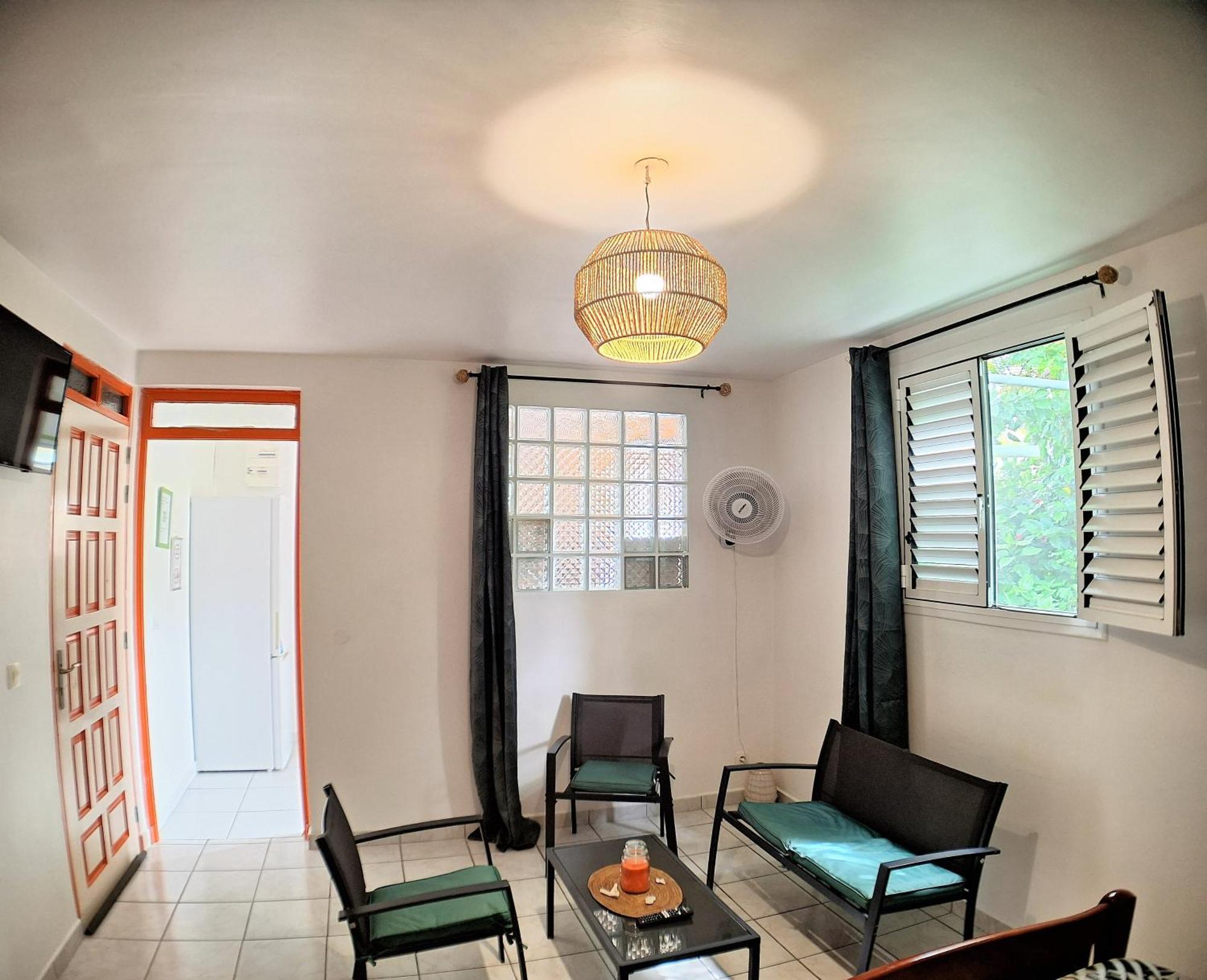 Apartamento Couleurs Caraibes - Plage Et Tranquillite Sainte-Anne  Exterior foto
